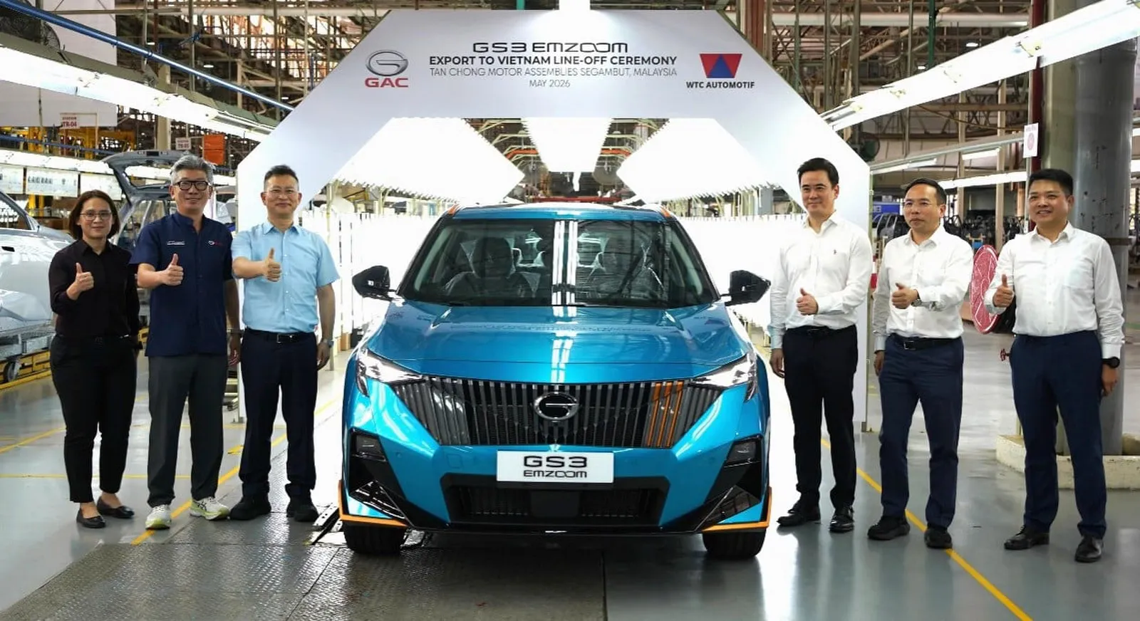 Lô xe GAC GS3 Emzoom đầu tiên xuất khẩu sang Việt Nam từ nhà máy Malaysia